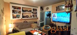 Medak 3, zgrada u parku i zelenilu, lift, cg, topla voda ..